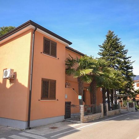 Lili Apartment Novigrad  Ngoại thất bức ảnh