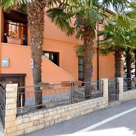 Lili Apartment Novigrad  Ngoại thất bức ảnh
