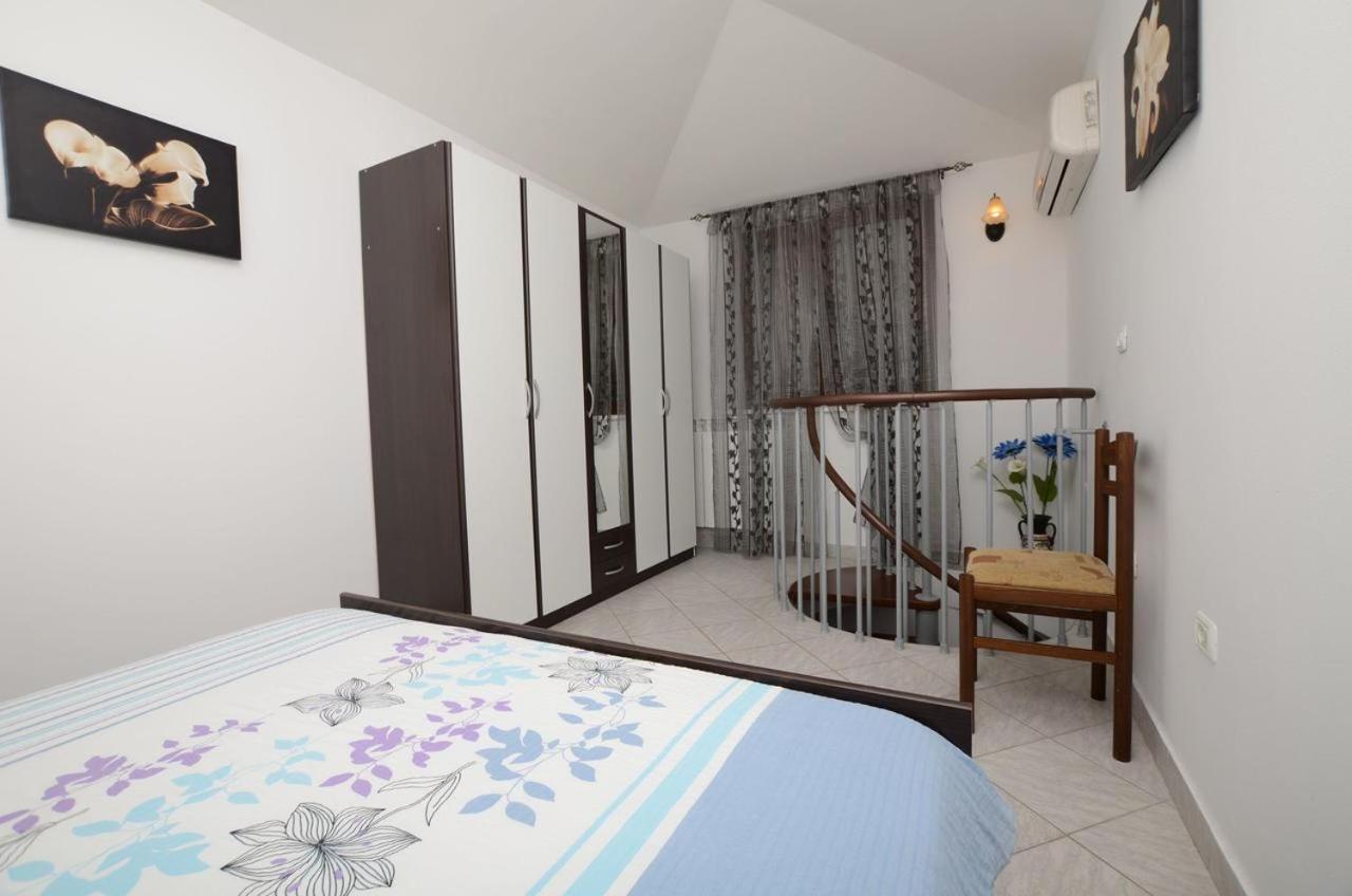 Lili Apartment Novigrad  Ngoại thất bức ảnh