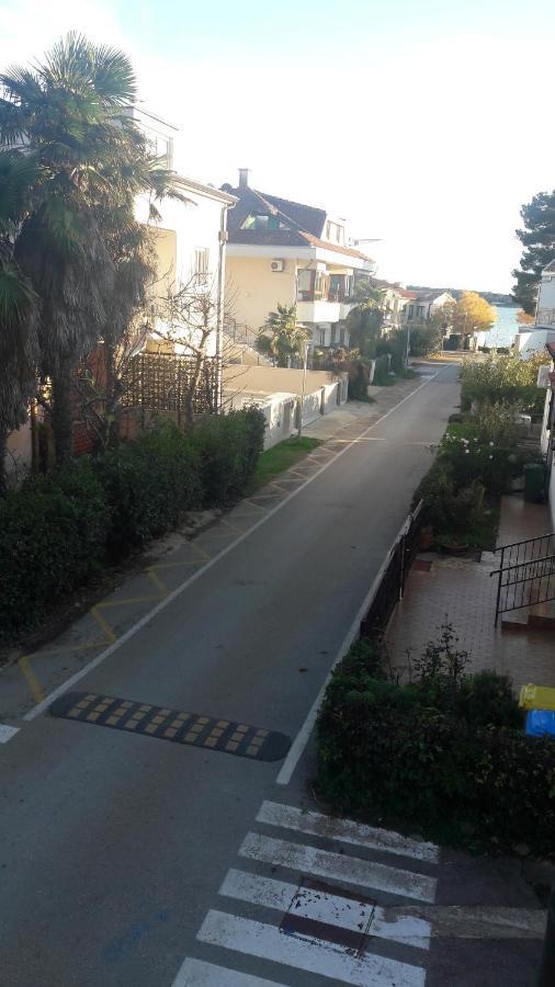 Lili Apartment Novigrad  Ngoại thất bức ảnh