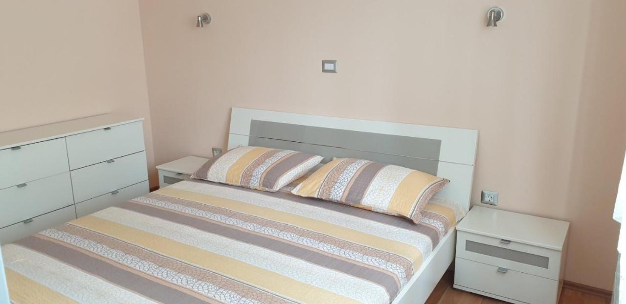 Lili Apartment Novigrad  Ngoại thất bức ảnh
